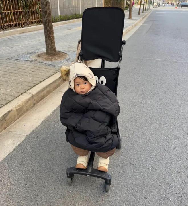 们个个杏林圣手心灵手巧具象化了!AG真人中国论给羽绒服续命妈妈(图2) 们个个杏林圣手心灵手巧具象化了!AG真人中国论给羽绒服续命妈妈(图2)