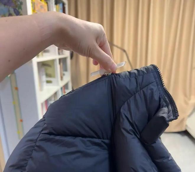 们个个杏林圣手心灵手巧具象化了!AG真人中国论给羽绒服续命妈妈(图15) 们个个杏林圣手心灵手巧具象化了!AG真人中国论给羽绒服续命妈妈(图15)