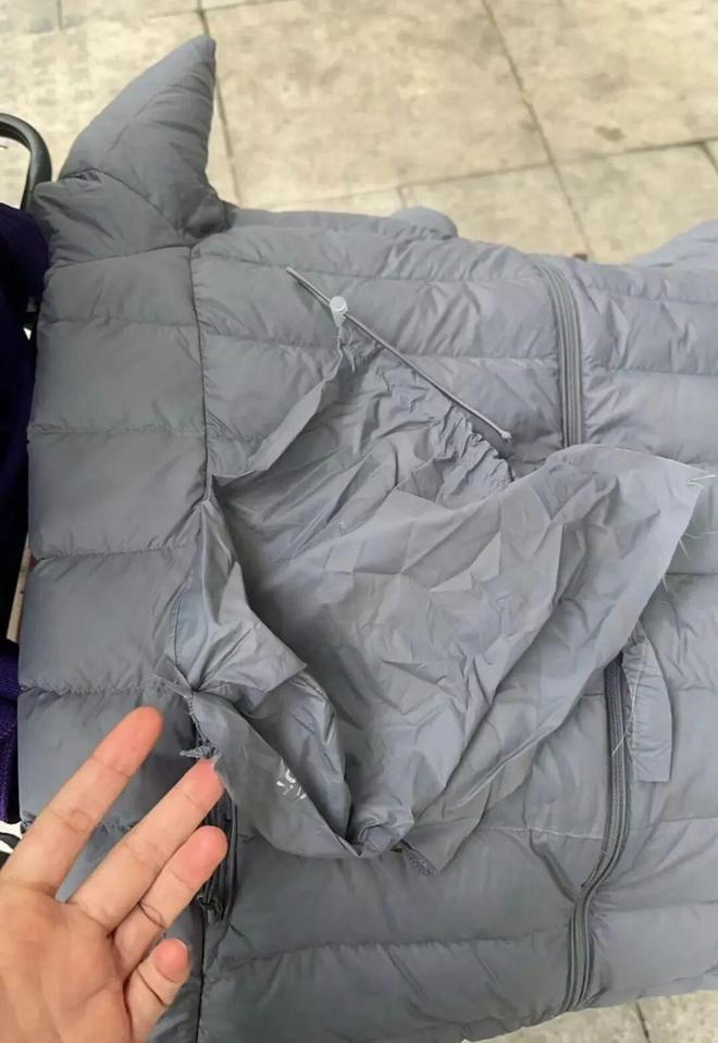 们个个杏林圣手心灵手巧具象化了!AG真人中国论给羽绒服续命妈妈(图26) 们个个杏林圣手心灵手巧具象化了!AG真人中国论给羽绒服续命妈妈(图26)
